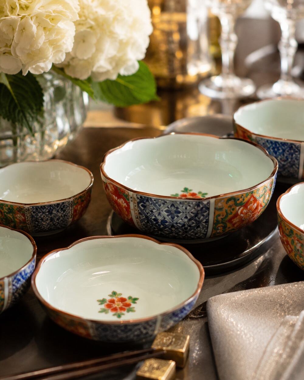 Vintage Arita Ware Seihō Porcelain Bowl Set in Signed Wood Box 12 Pieces